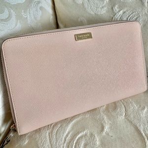 Kate Spade • Blush & Gold Wallet